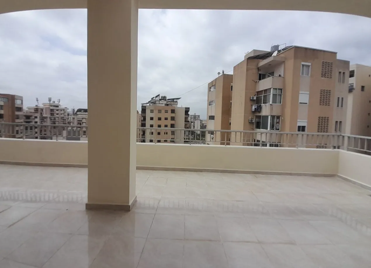Furnished Apartment in Jdeideh with Sea & Mountain View — الصورة 2