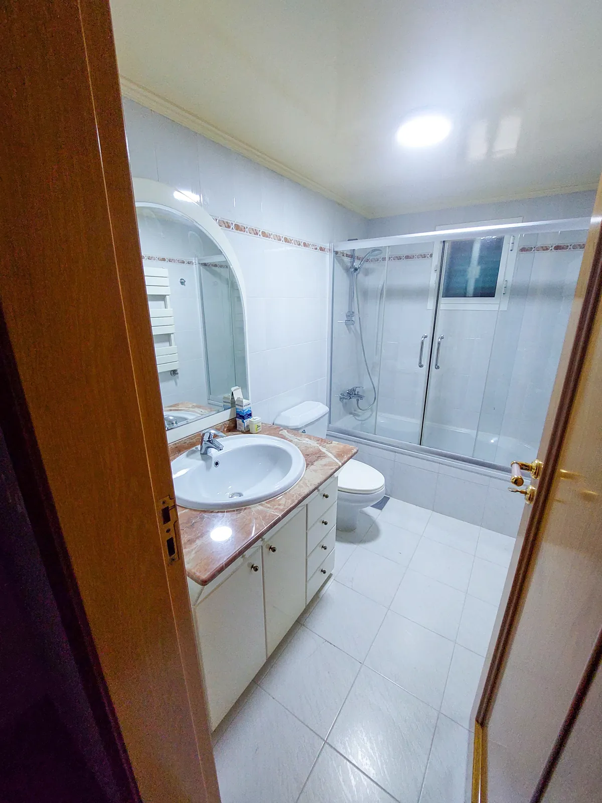 Villa in Beit Chabeb, Metn with Breathtaking Mountain View — الصورة 5