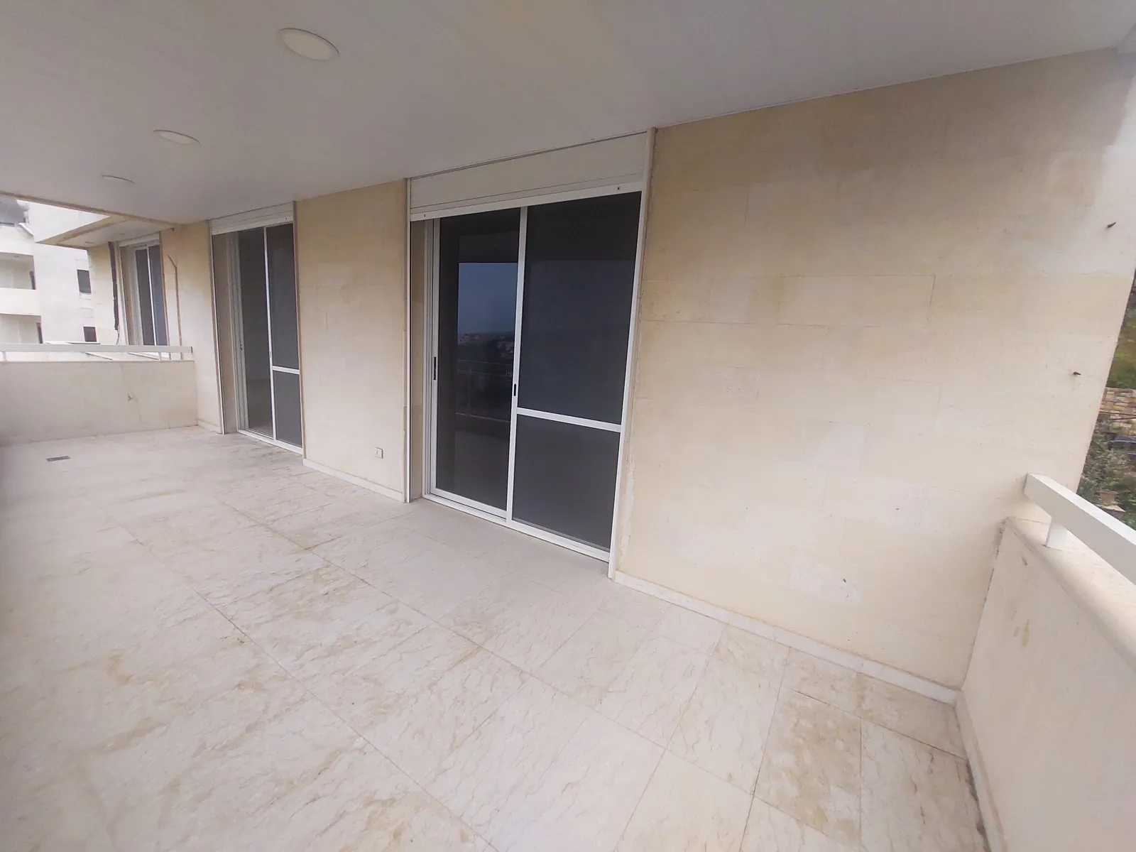 Apartment for Rent in Aoukar, Metn — الصورة 2