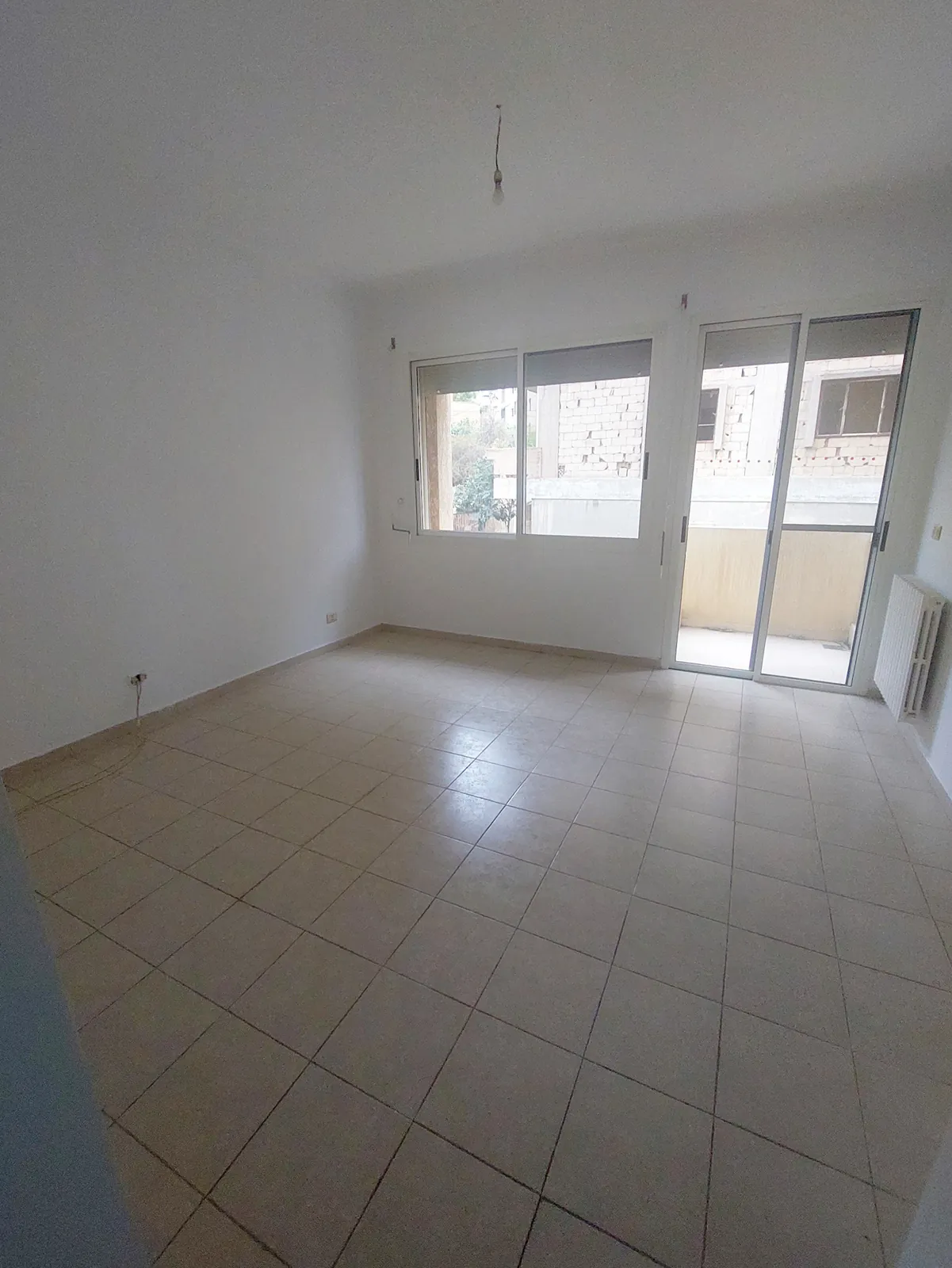 Apartment for Rent in Aoukar, Metn — الصورة 5