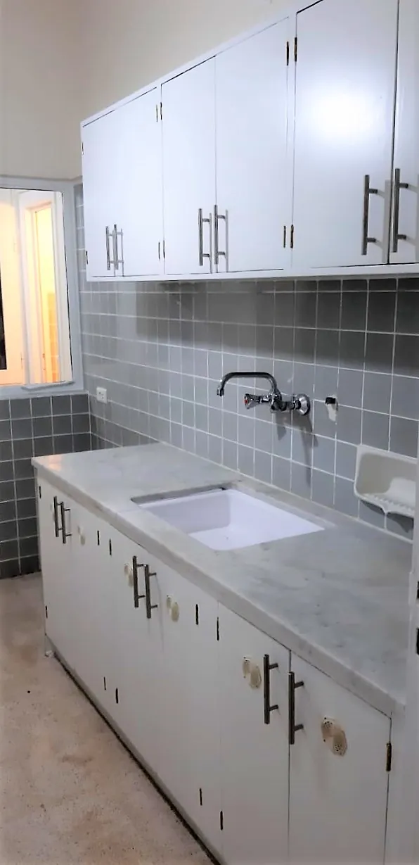 Apartment for Rent in Achrafieh, Beirut — الصورة 4