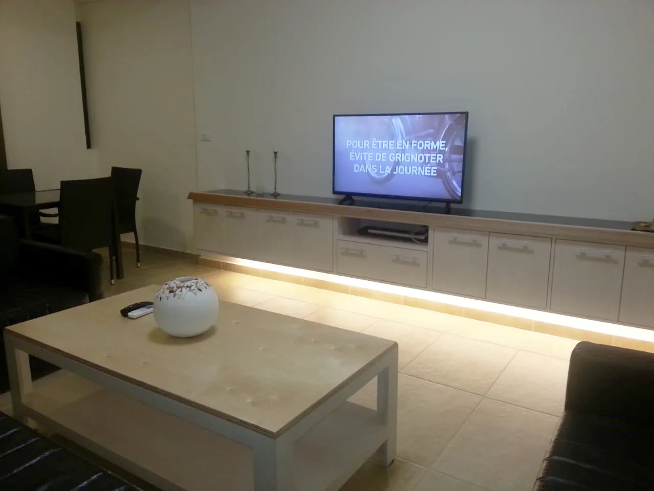 Chalet for Rent in Tabarja, Keserwan with Sea View — الصورة 3