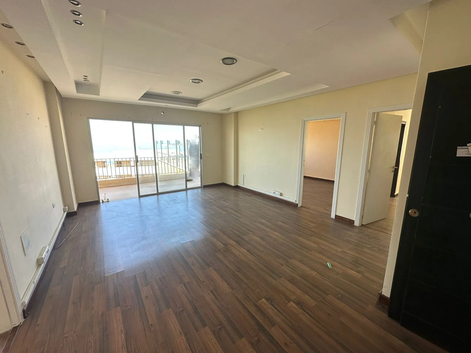 Shops and Offices for Rent in Center of Kaslik, Keserwan