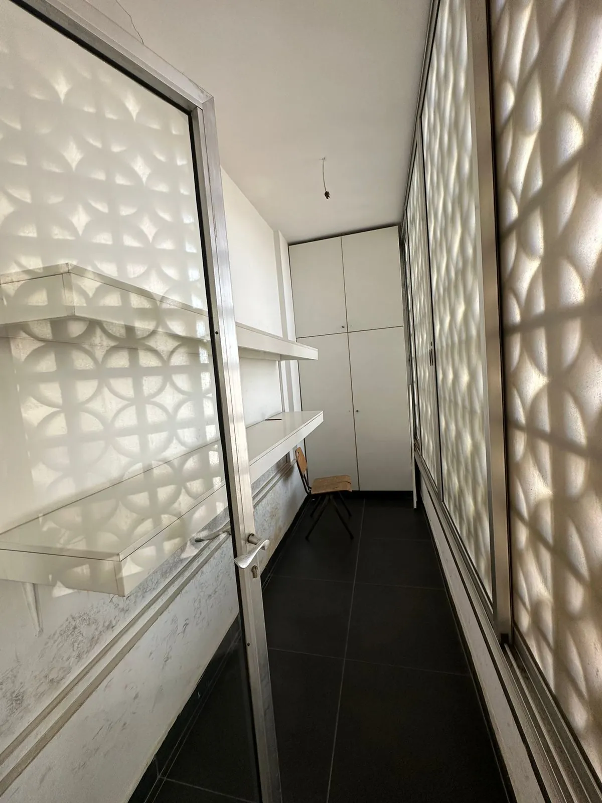 Shops and Offices for Rent in Center of Kaslik, Keserwan — الصورة 3