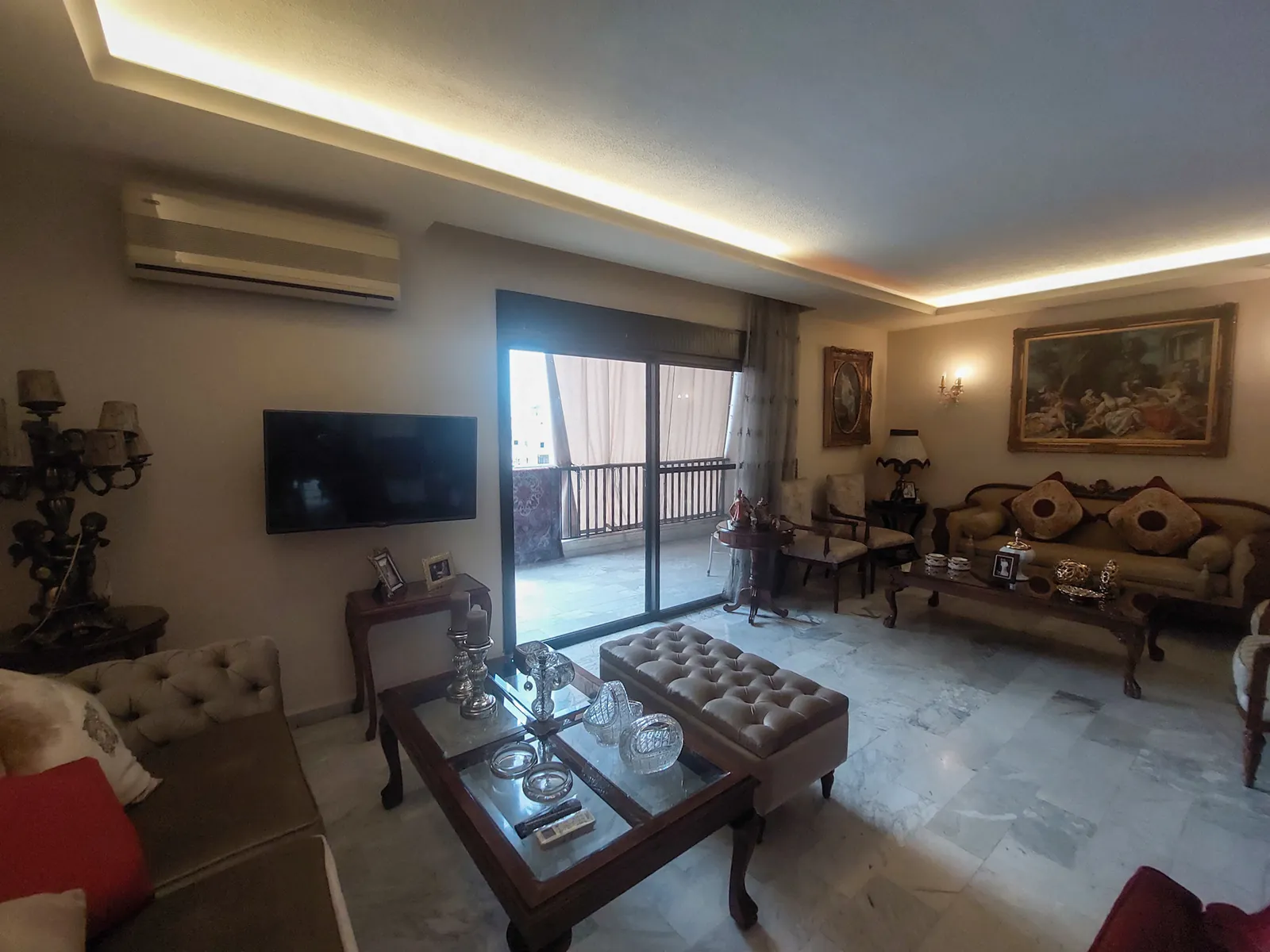 Triplex in Bauchrieh, Metn — الصورة 2