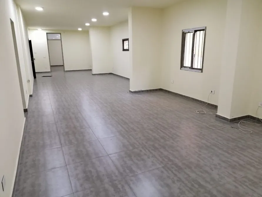 Office for Rent in Zouk Mikael, Keserwan — الصورة 4