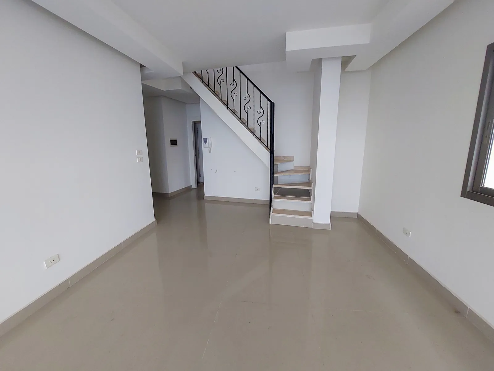 New Duplex in Dik El Mehdi, Metn — الصورة 2