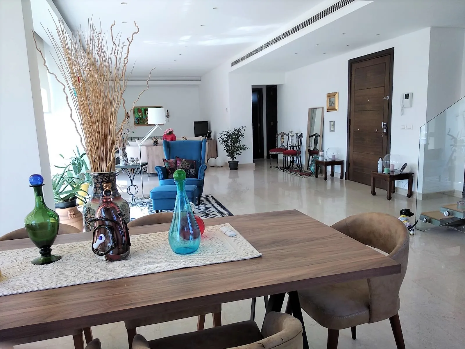 Fully Furnished Duplex for Rent in Achrafieh, Beirut — الصورة 4