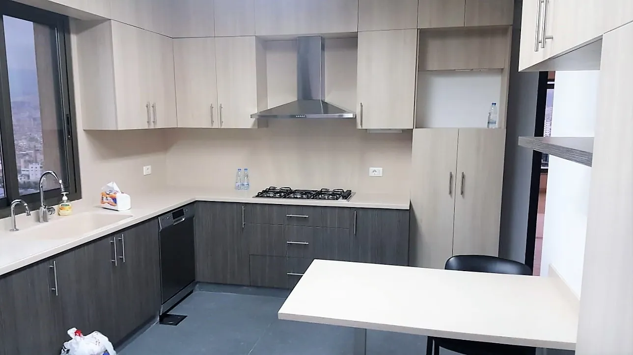 Fully Furnished Duplex for Rent in Achrafieh, Beirut — الصورة 5