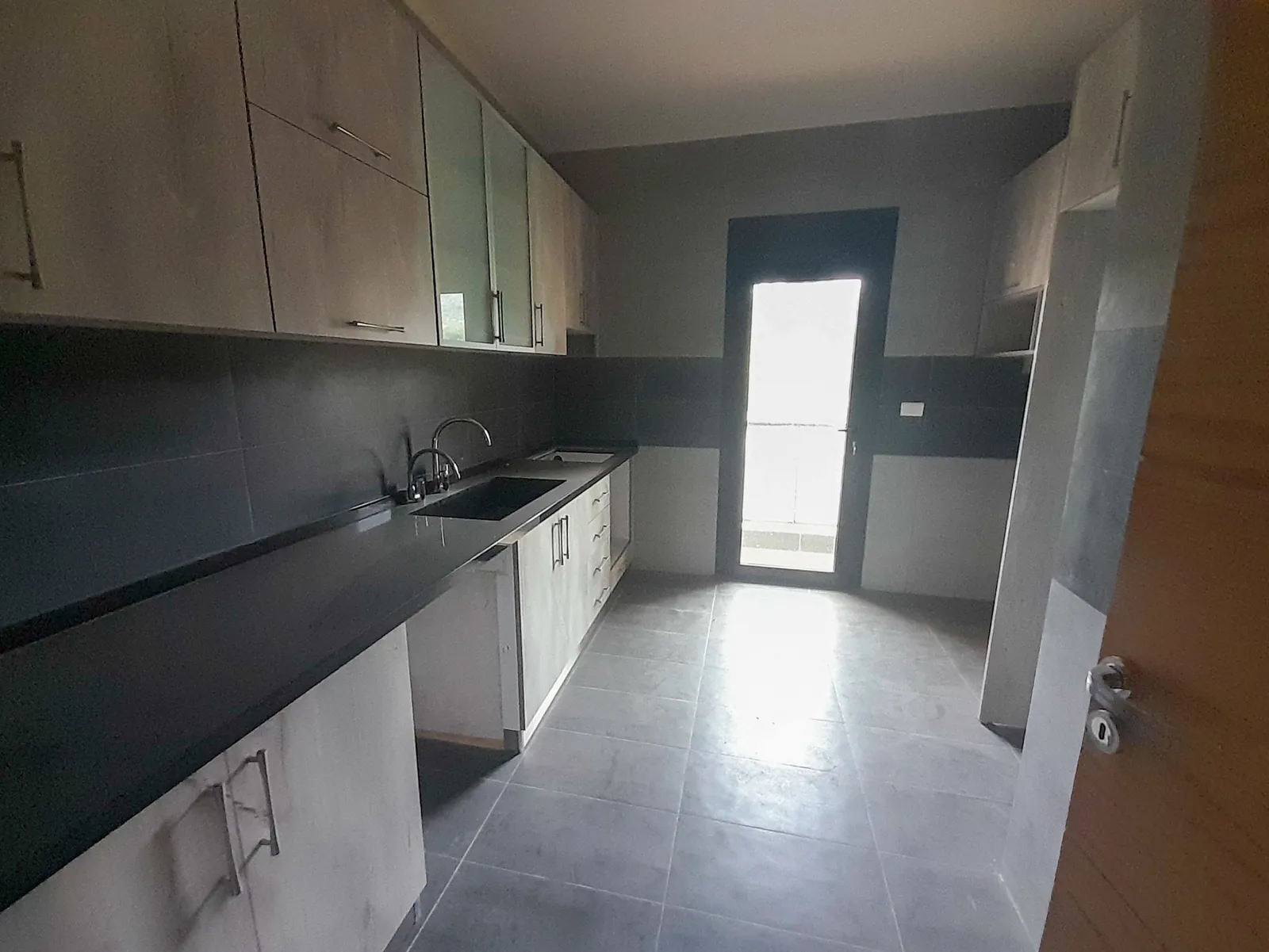 Apartment in Douar, Metn with Mountain View — photo 2