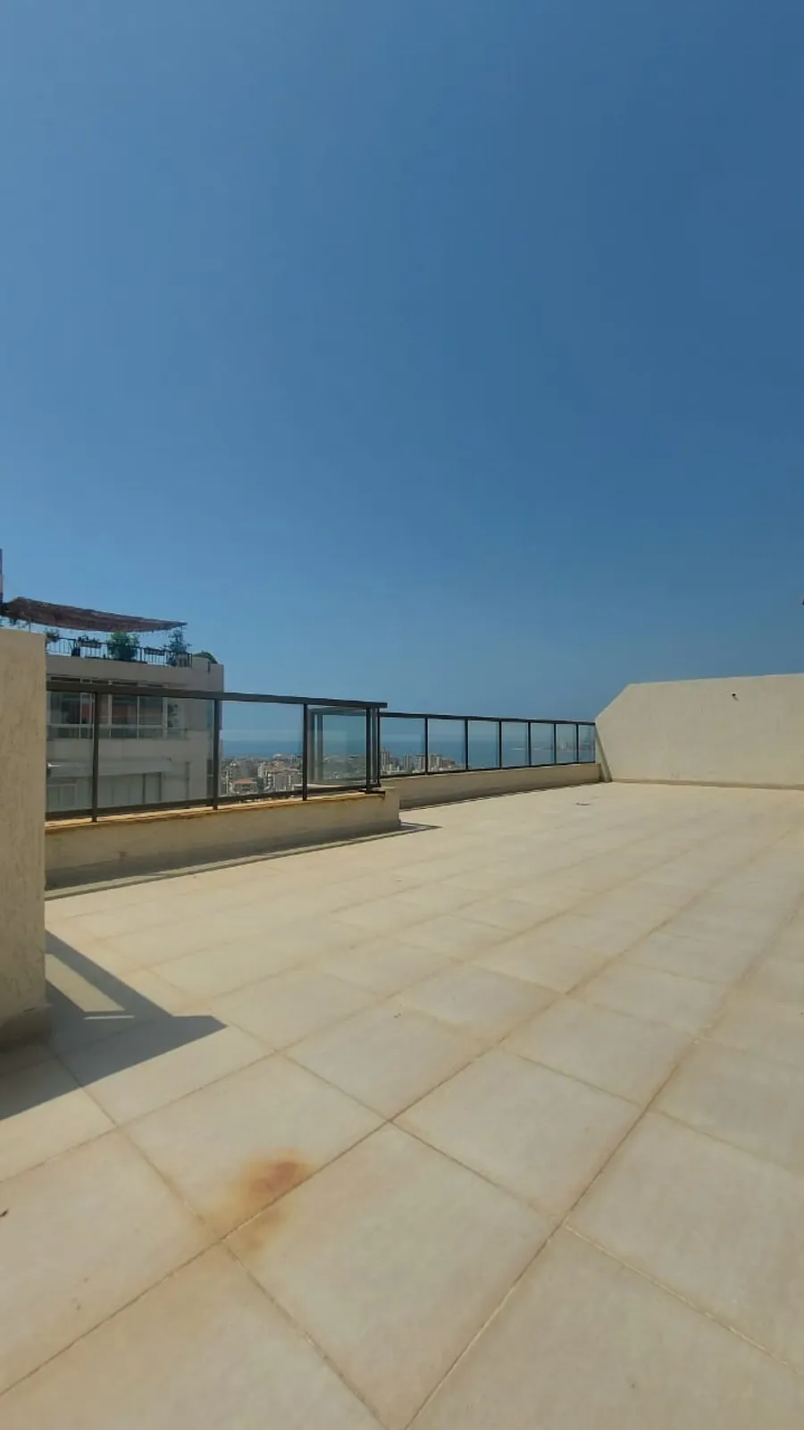 Duplex in Zouk Mikael, Keserwan