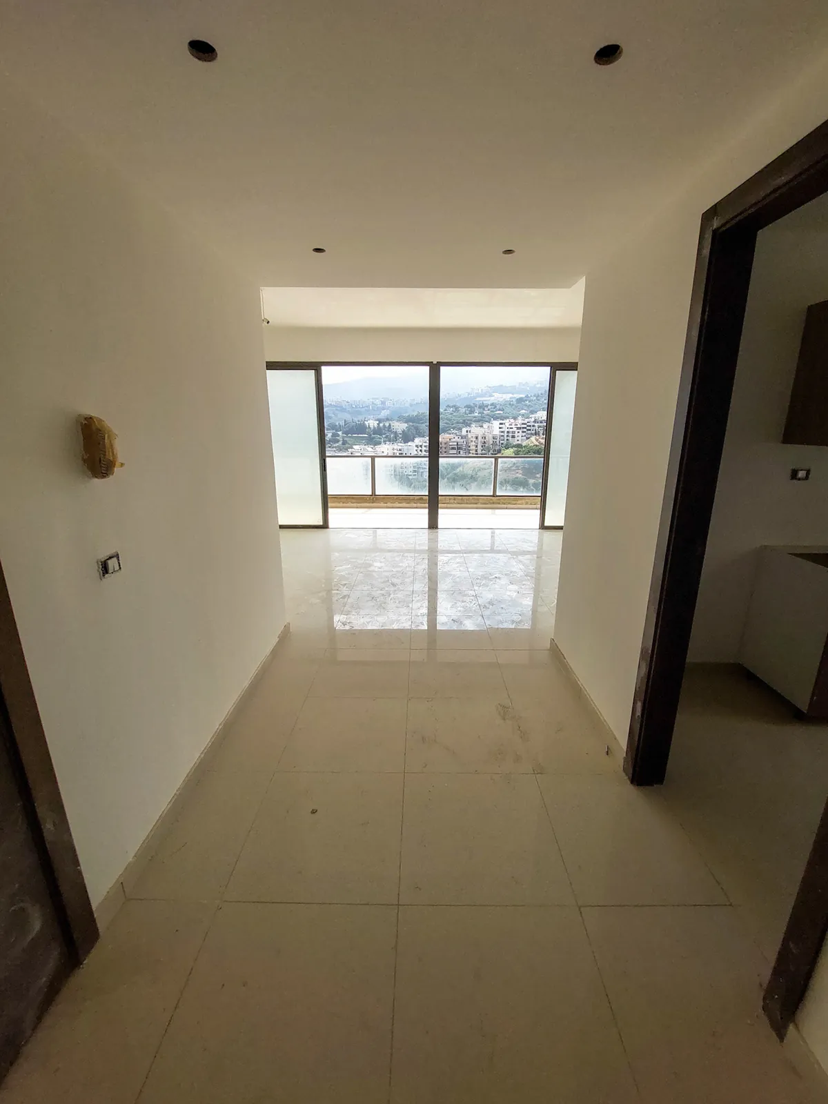 Apartment in Mar Roukoz, Metn with View — الصورة 3
