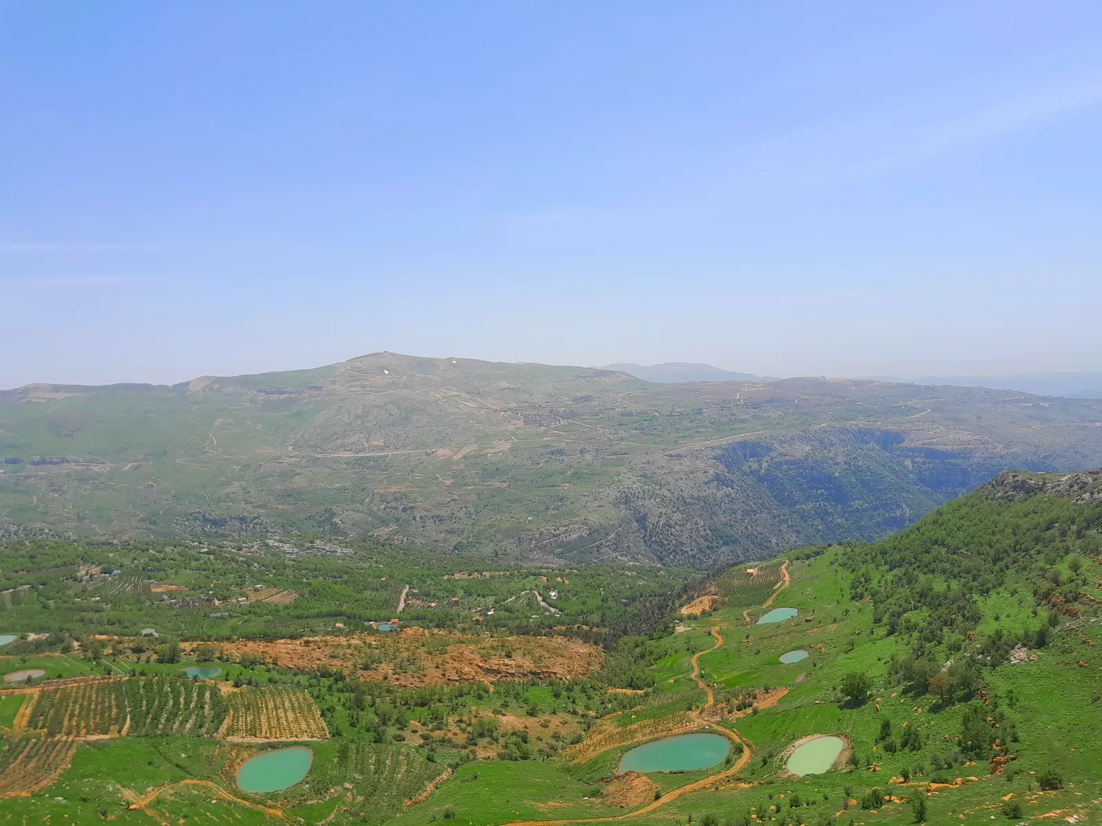 Land in Bakish, Metn