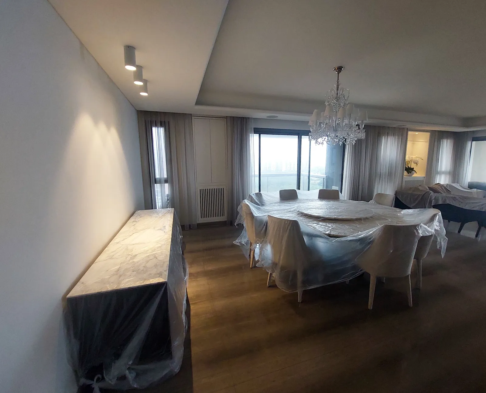 Luxurious Apartment in Dbayeh, Metn — الصورة 3