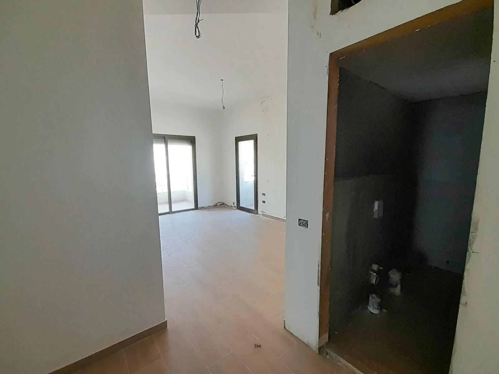 Duplex in Baabdat, Metn with Mountain View — الصورة 2