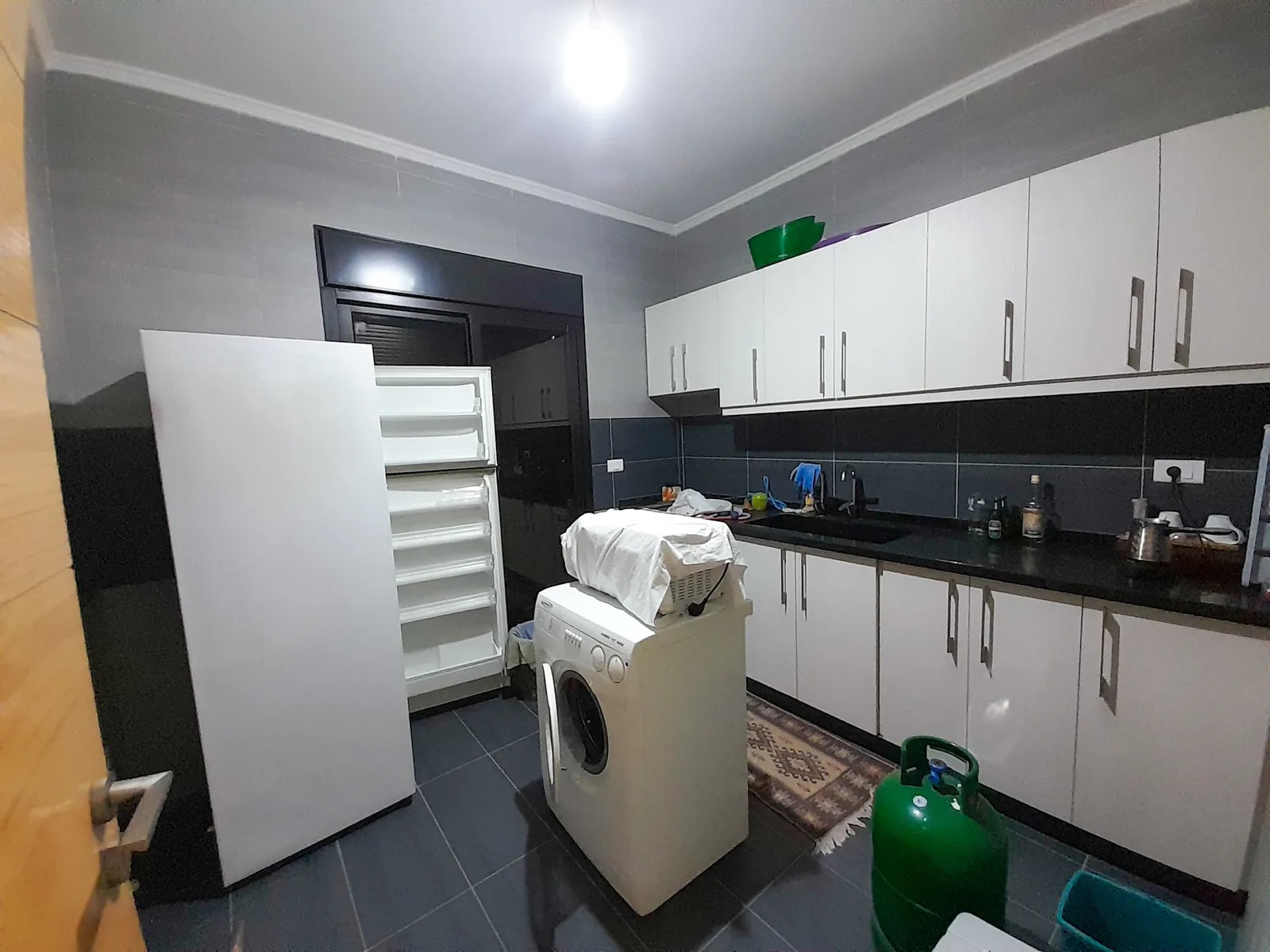 Apartment for Rent in Douar, Metn — الصورة 2