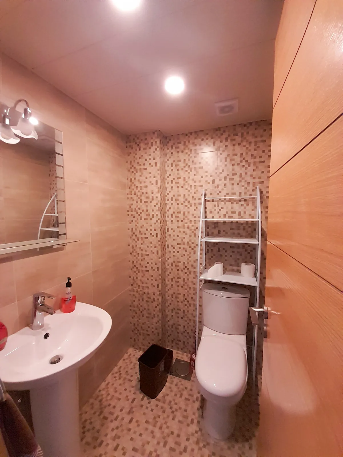 Apartment for Rent in Douar, Metn — الصورة 3