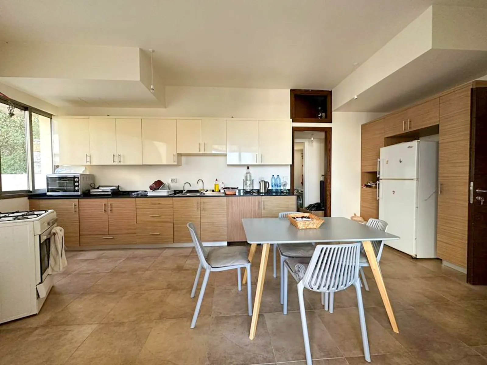 Luxurious Apartment in Dik El Mehdi, Metn — photo 4
