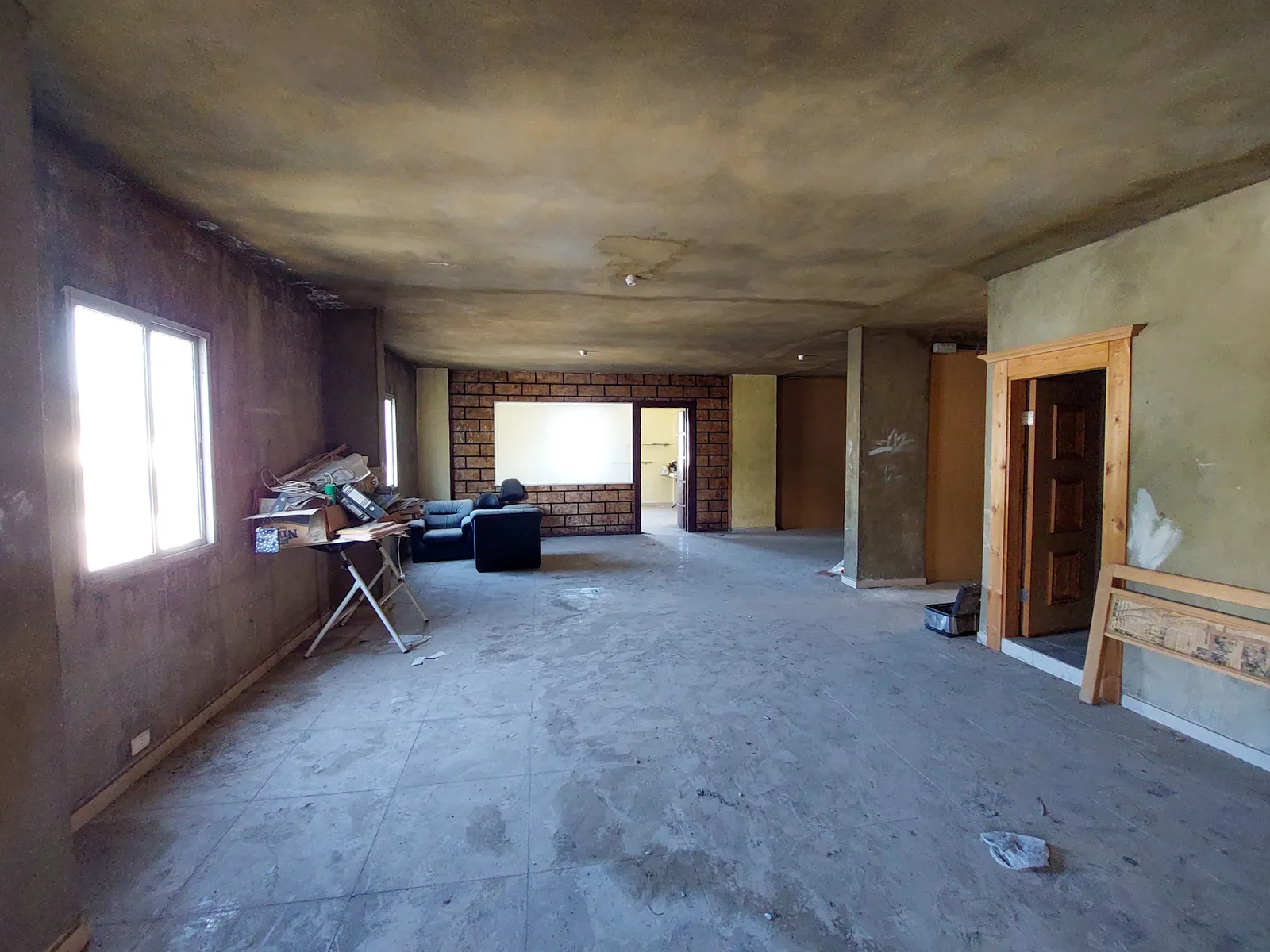 Office/Warehouse for Rent in Mazraat Yachouh, Metn