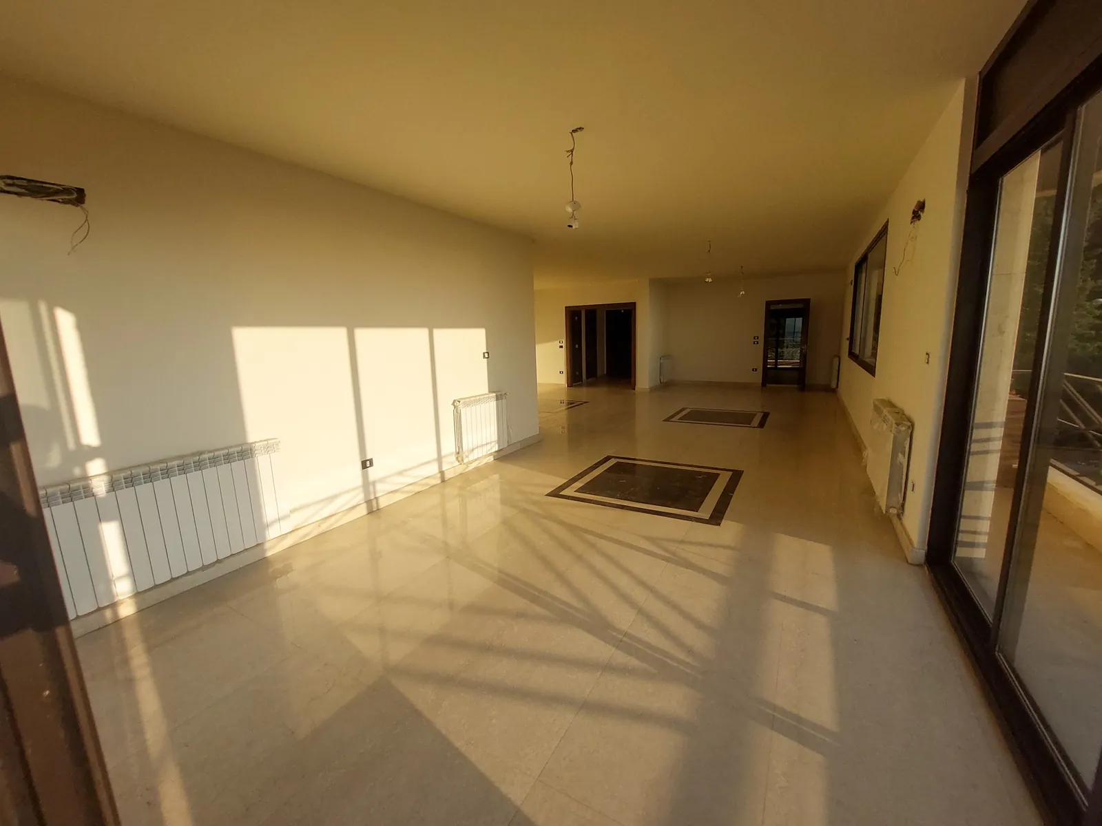 Luxurious Apartment in Elissar, Metn with View — الصورة 2