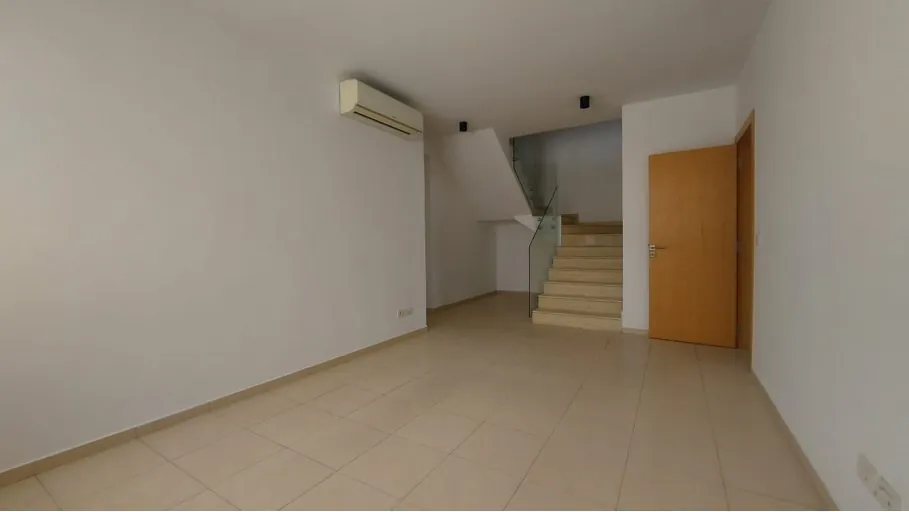 High- End Duplex in Sahel Alma, Keserwan — الصورة 3
