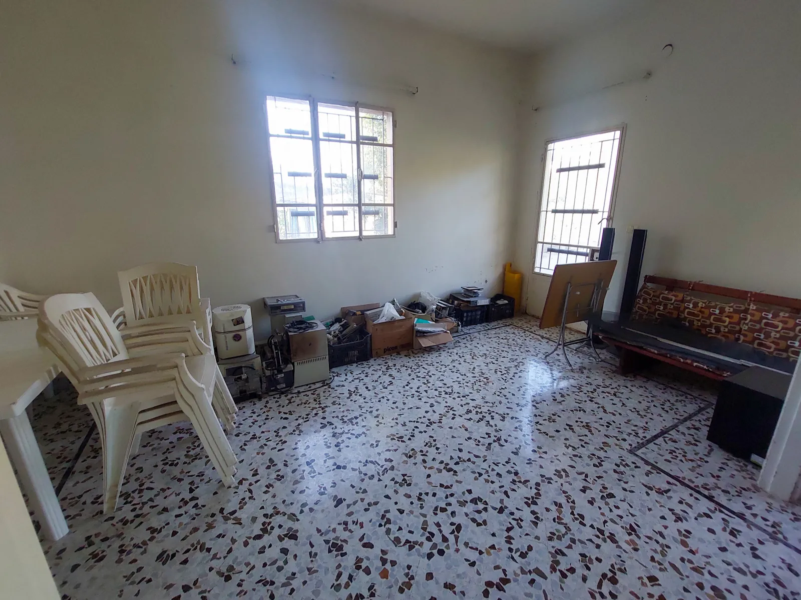 Building in Beit El Kikko, Metn with Mountain View — الصورة 2