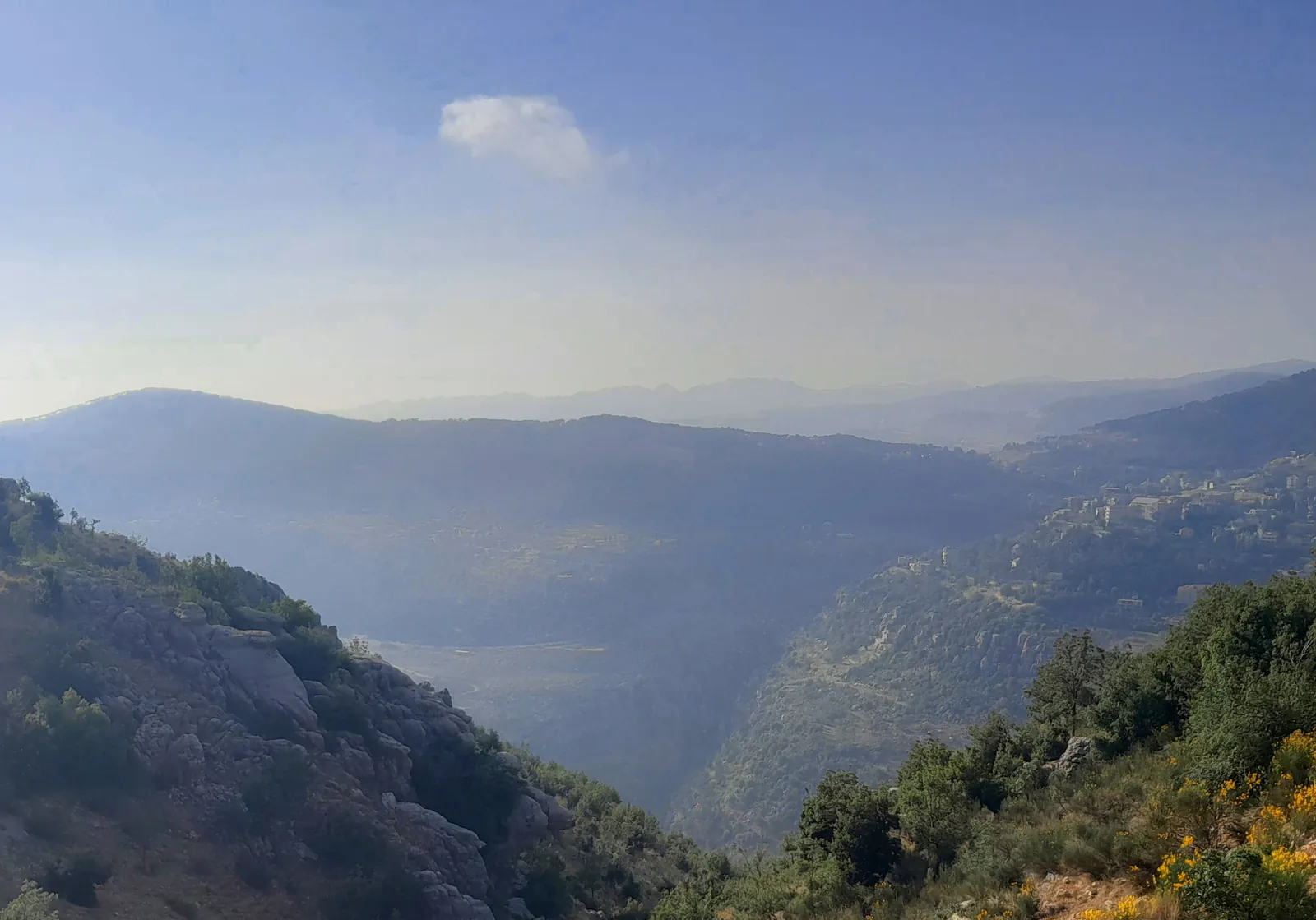 Land in Zaarour, Metn Overlooking the Mountains