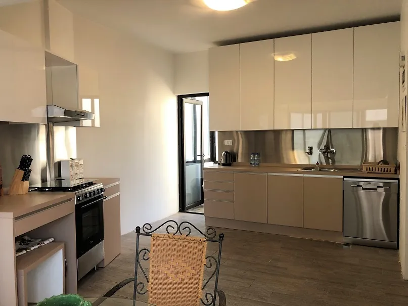 Furnished & Fully Renovated Apartment in Achrafieh, Beirut — photo 4