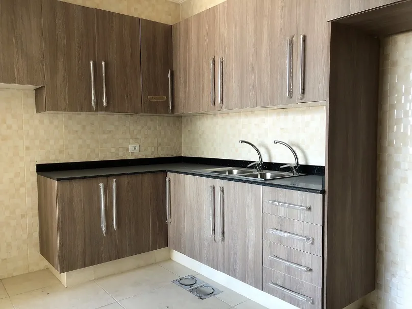Prime Location Apartment in Ras El Nabaa, Beirut with City View — photo 4