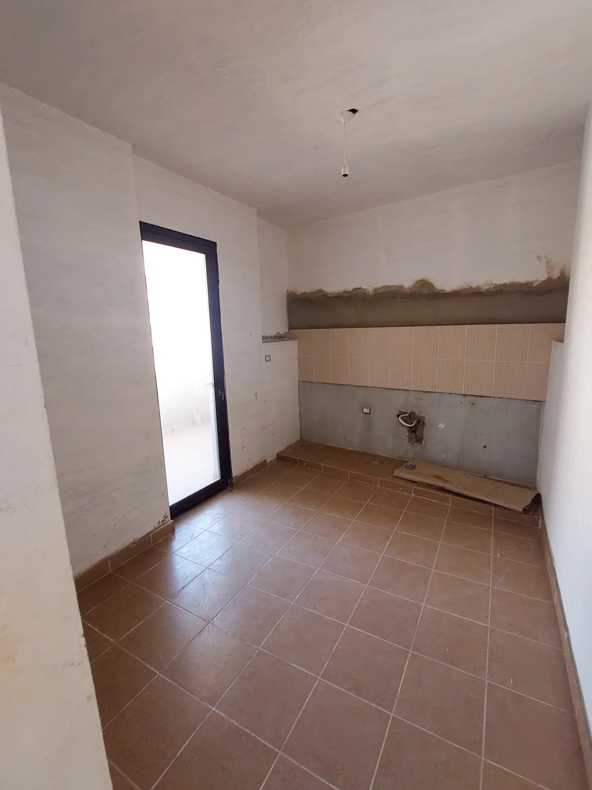 New Apartment in Zikrit, Metn — الصورة 3