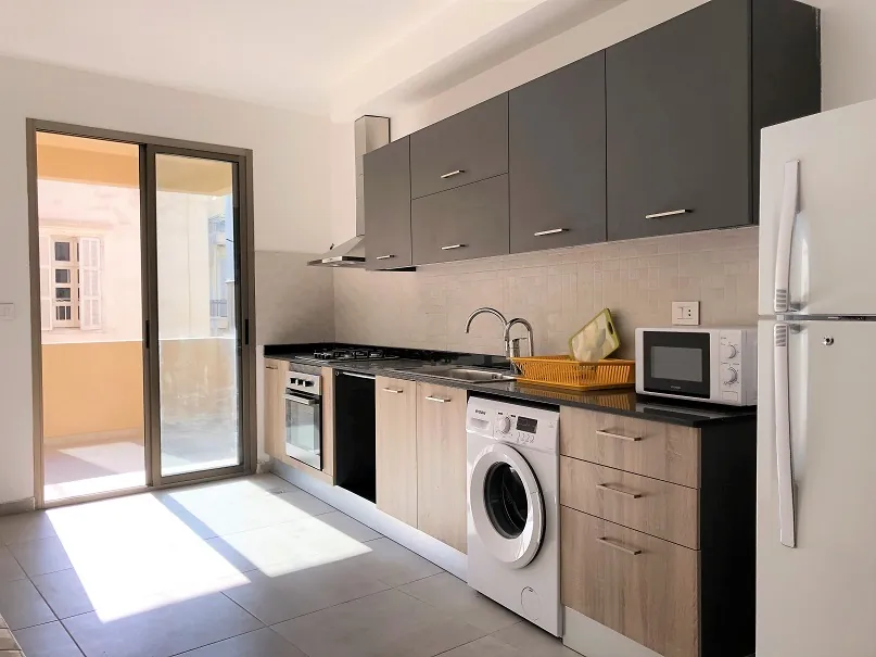 Fully Furnished Apartment in Achrafieh Gemmayzeh, Beirut — الصورة 3
