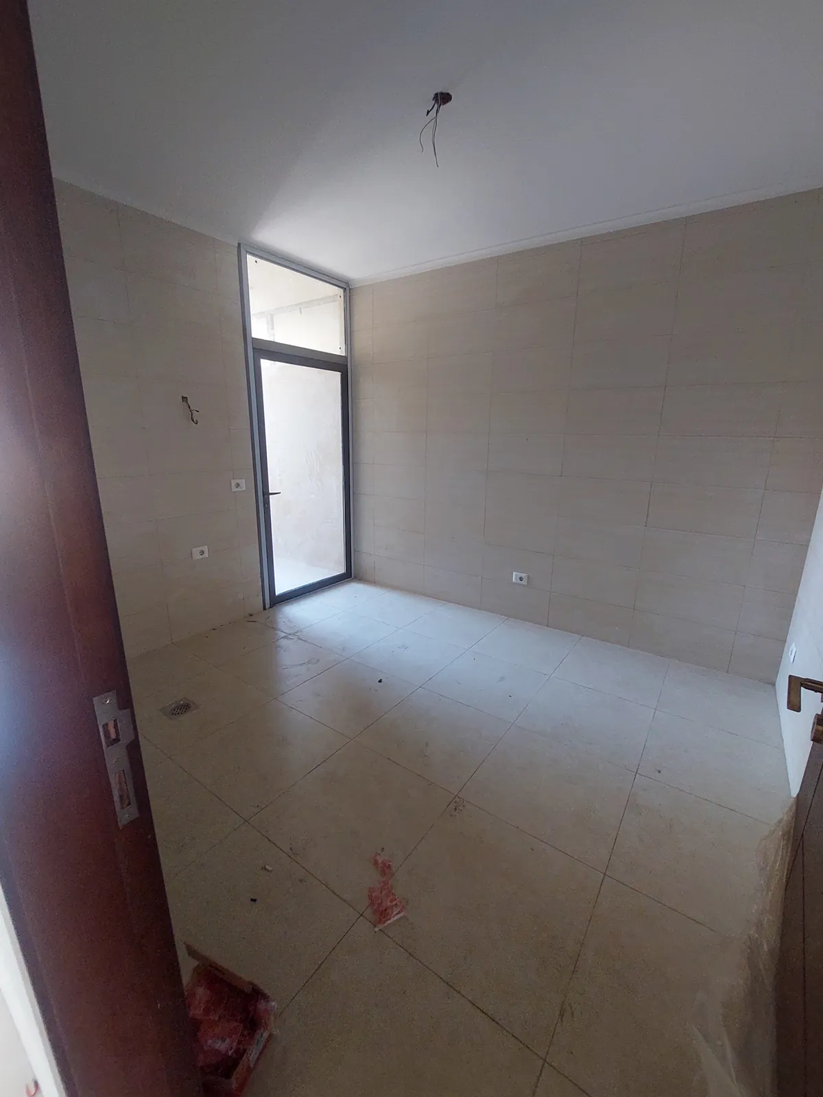 Prime Location Apartment in Dekwaneh, Metn — الصورة 4