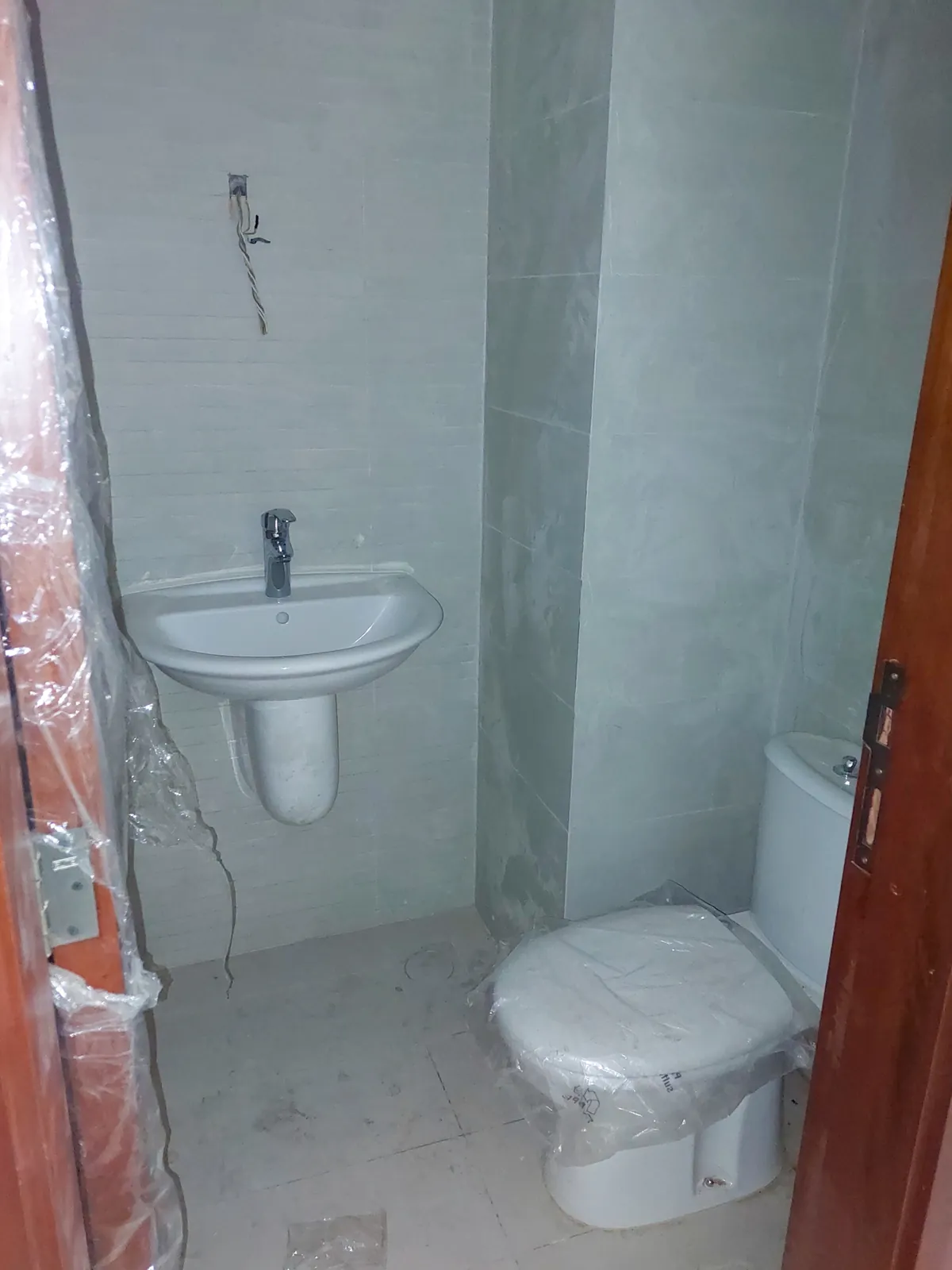 Prime Location Apartment in Dekwaneh, Metn — الصورة 5