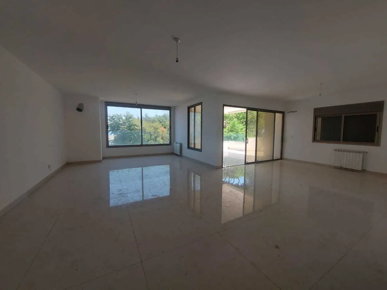Apartment in Sahel Alma, Keserwan with Terrace — الصورة 2
