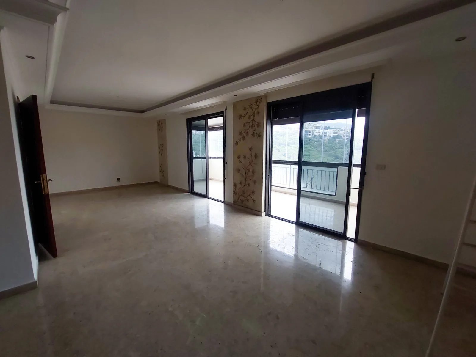 Apartment for Rent in Naccache, Metn — الصورة 2