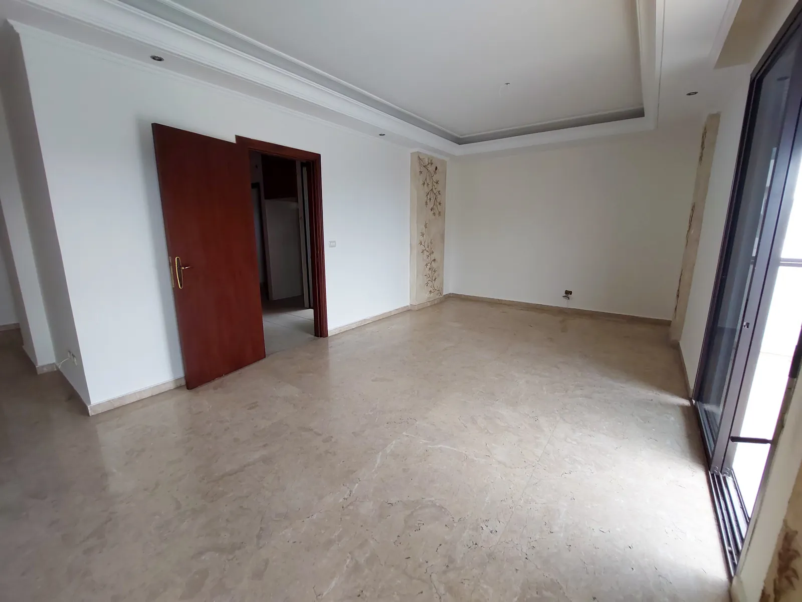 Apartment for Rent in Naccache, Metn — الصورة 4