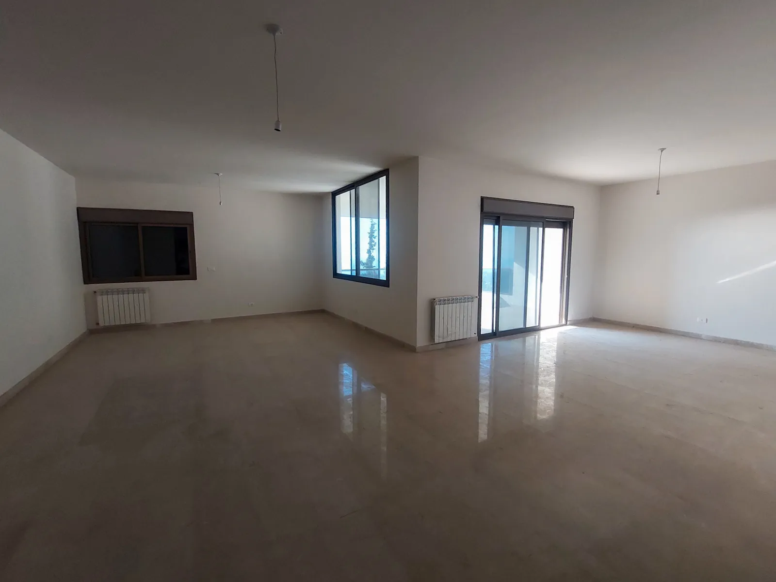 Duplex in Elissar, Metn with Panoramic Sea & Mountain View — الصورة 2