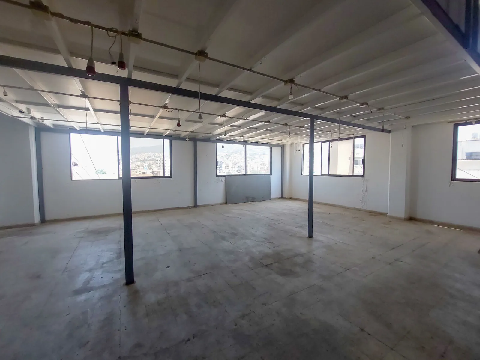 Industrial Warehouse in Dekwaneh, Metn — photo 2