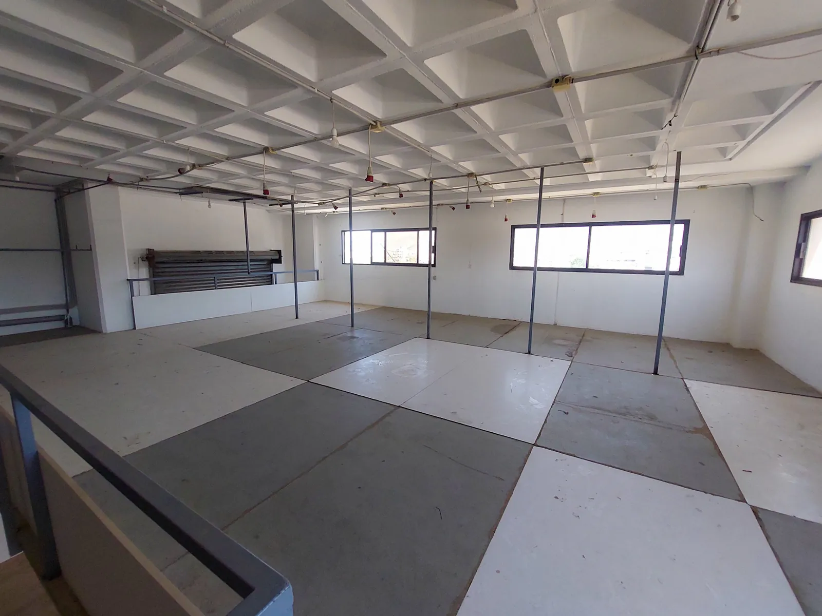 Industrial Warehouse in Dekwaneh, Metn — photo 4