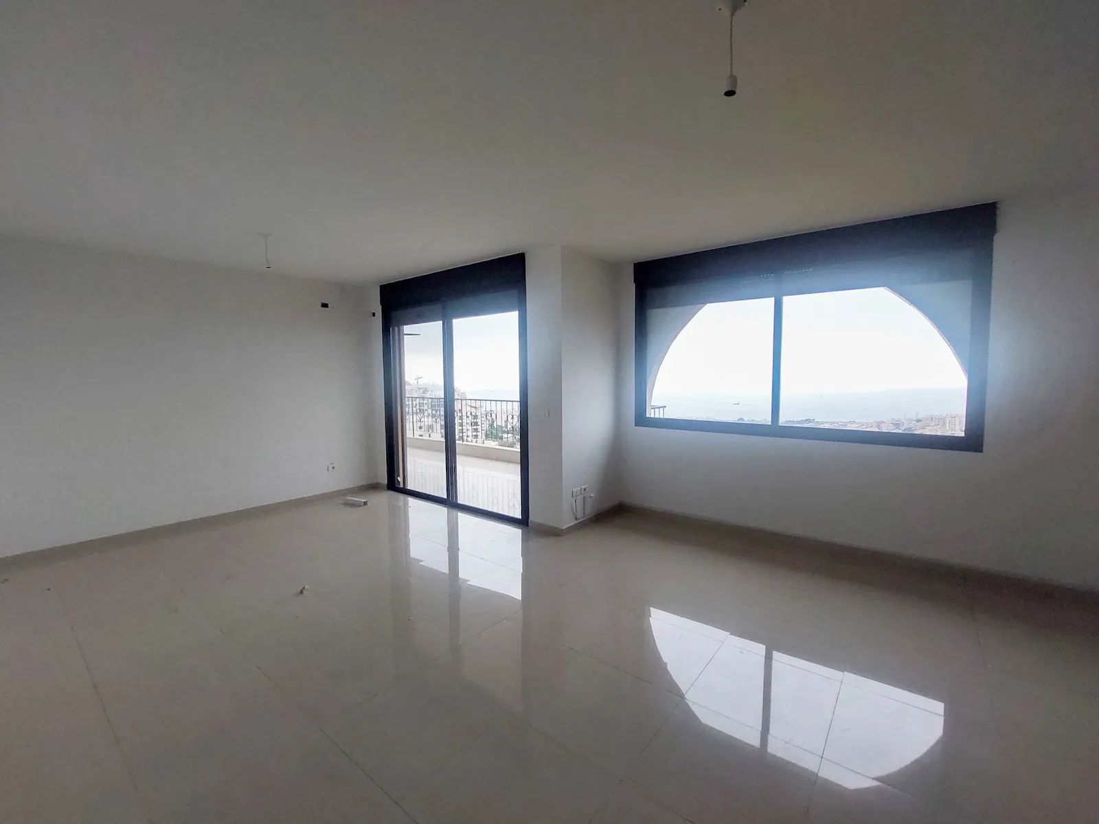 Apartment for Rent in Beit El Chaar with Sea and Mountain View — photo 1