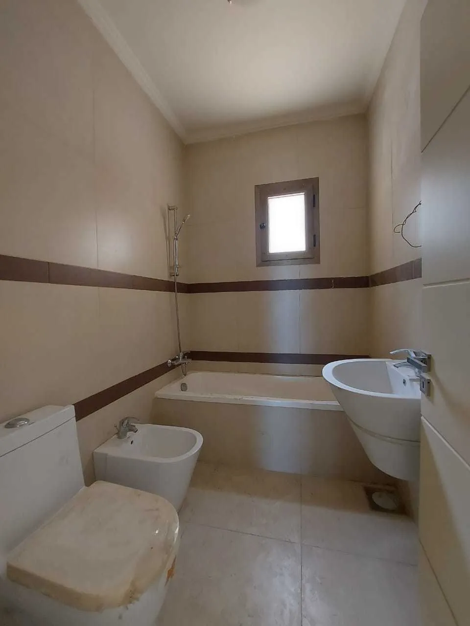 Duplex for Rent in Sahel Alma with Sea & Mountain View — الصورة 5