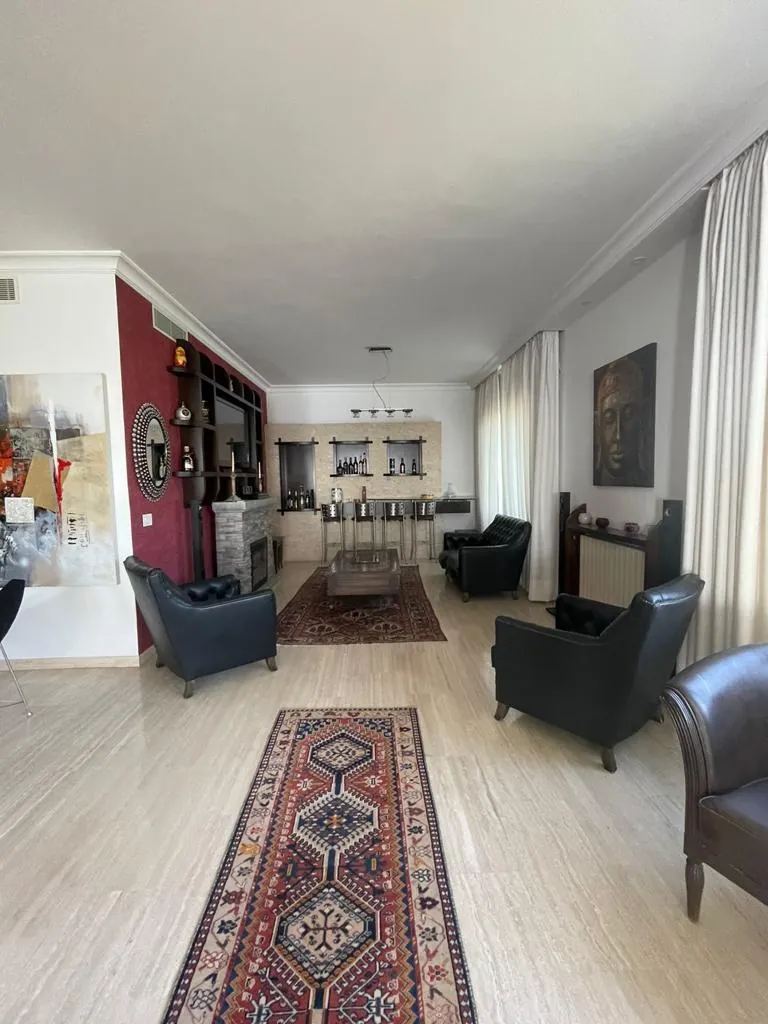 Furnished High-End Duplex in BelHorizon Adma with Open View — الصورة 4