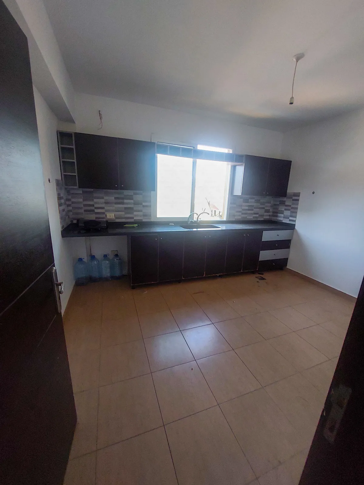Apartment for Sale or for Rent in Zikrit, Metn with Mountain View — الصورة 2