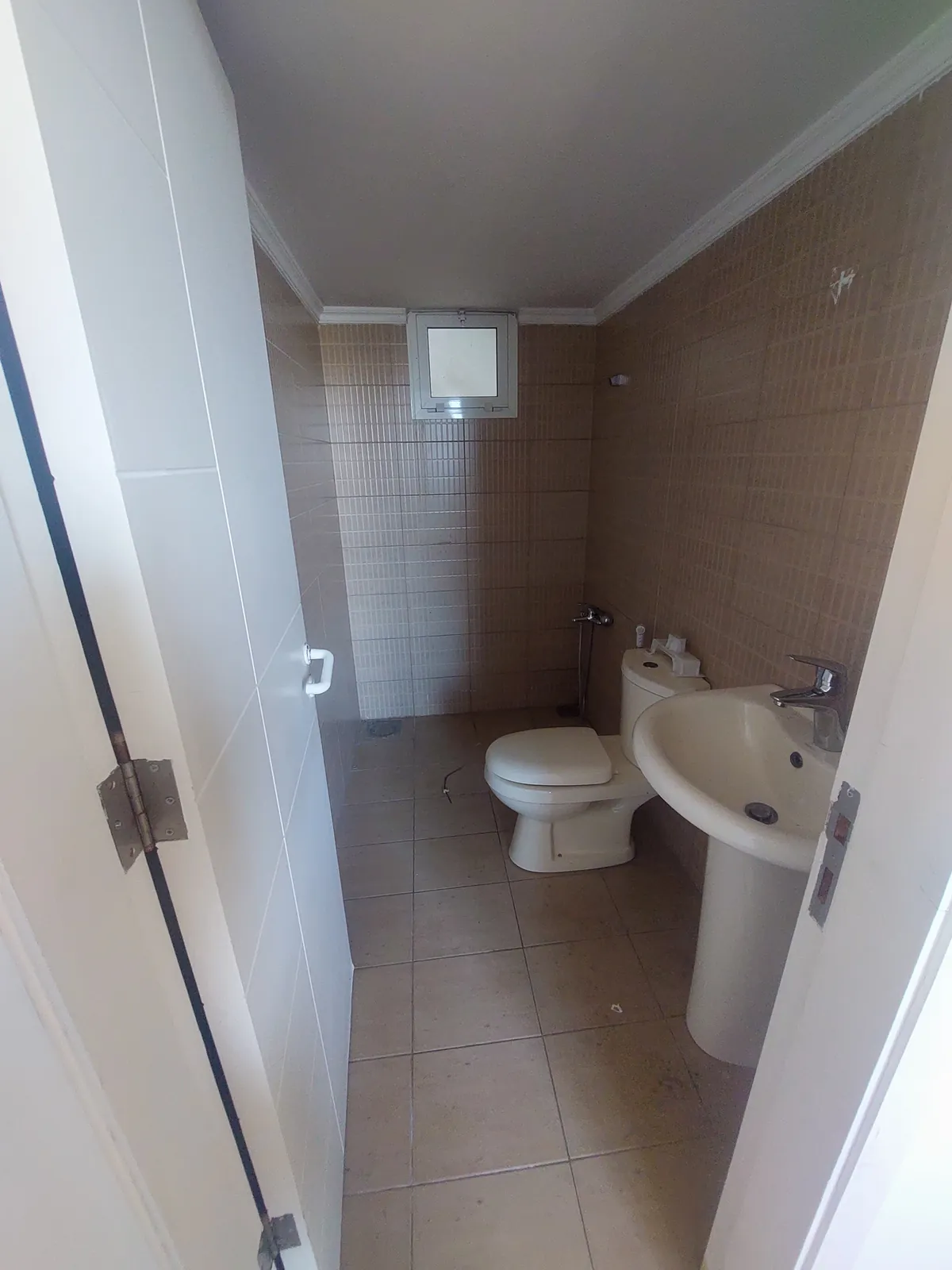 Apartment for Sale or for Rent in Zikrit, Metn with Mountain View — الصورة 5