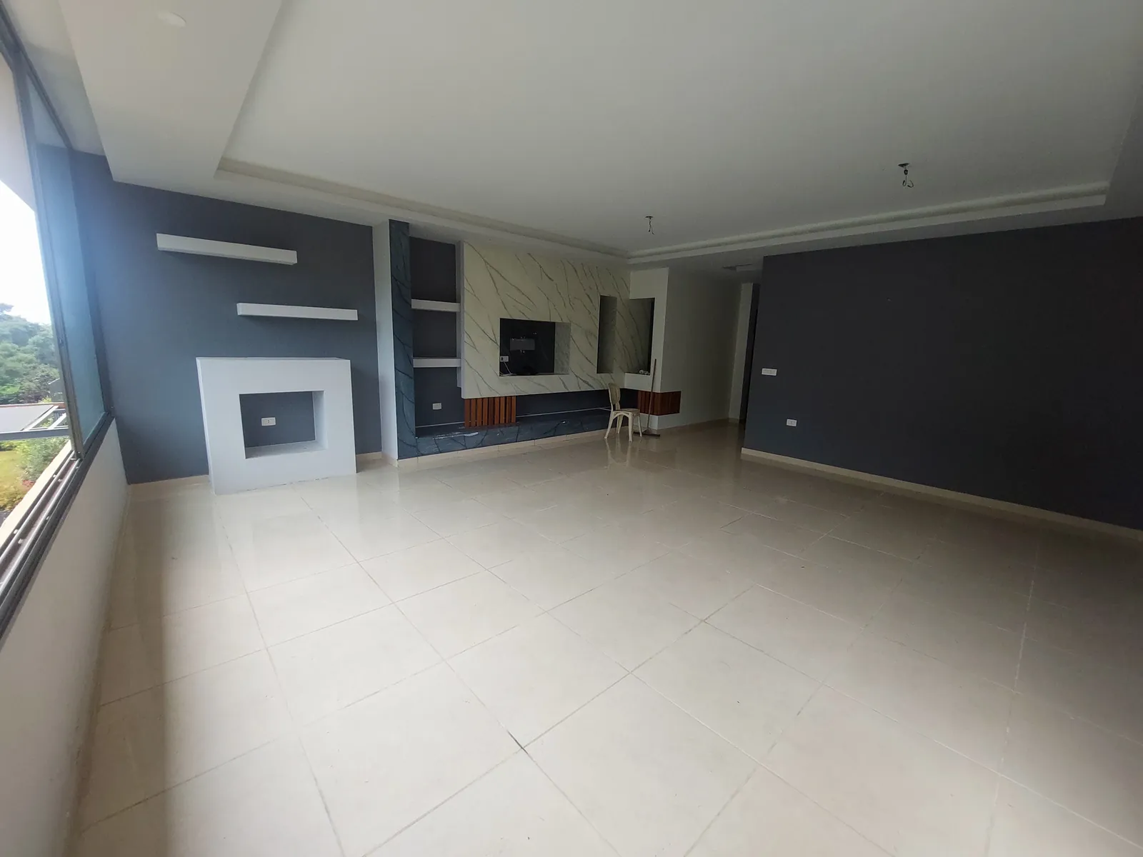 New Apartment in Dbayeh, Metn with Terrace — الصورة 3