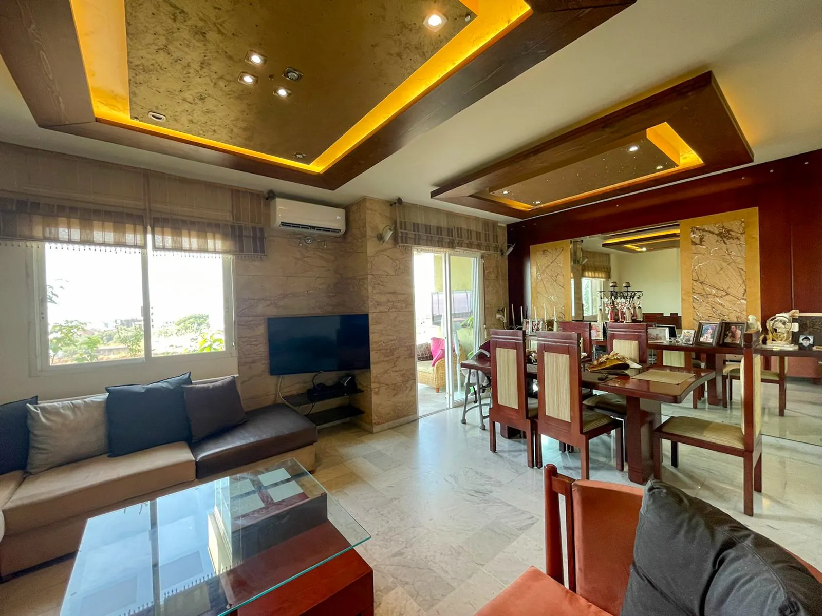 Furnished Apartment in Dbayeh, Metn — الصورة 2