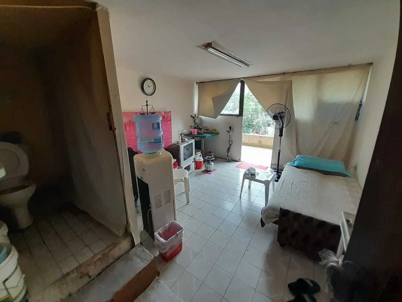 Prime Location Office in Bauchrieh, Metn