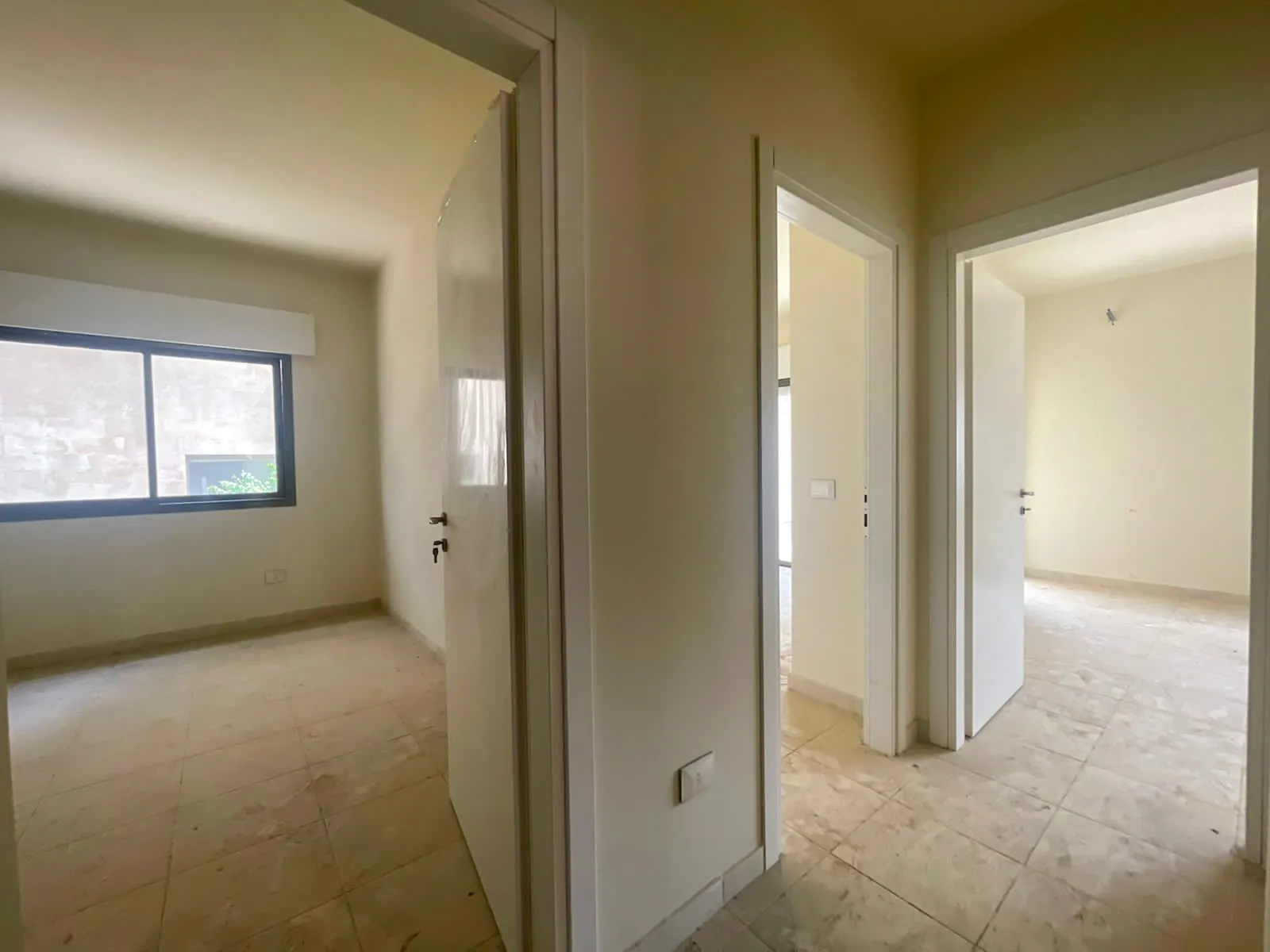New Apartment in Zikrit, Metn with Mountain View — الصورة 3