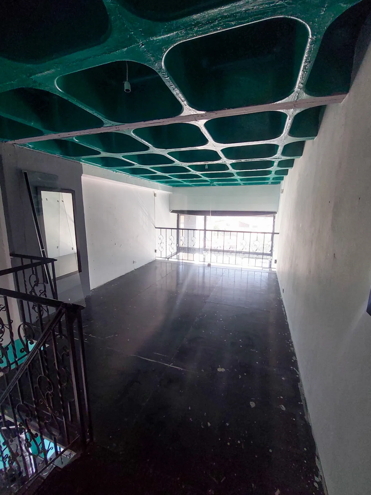Shop for Rent in Mazraat Yachouh, Metn — الصورة 3