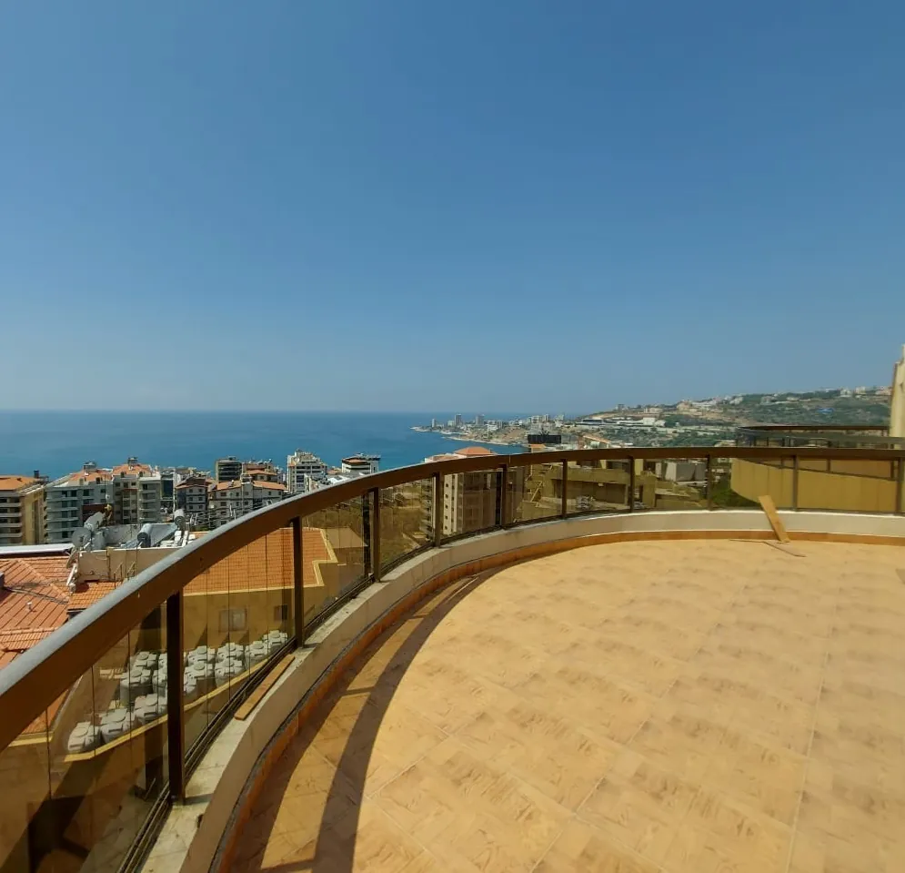 High-end Duplex in Sahel Alma with Sea and Mountain View